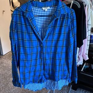 Women’s Umgee brand flannel half button top | size large